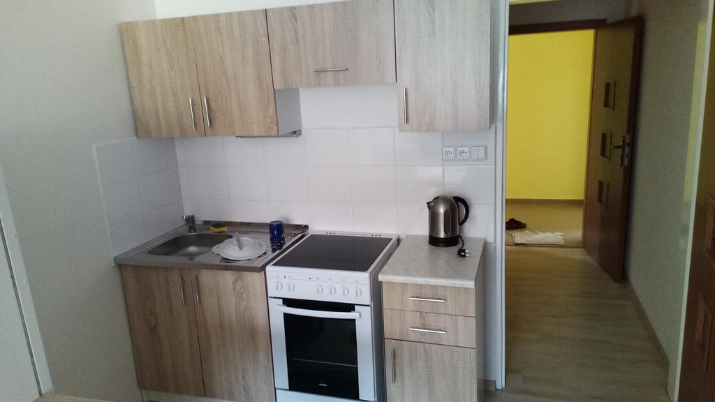 Aparthotel Usmev Ostrava Ngoại thất bức ảnh